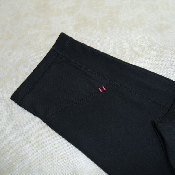 LUKKA Black Pink Accent Cropped Athletic Athleisure Leggings - Picture 10 of 11